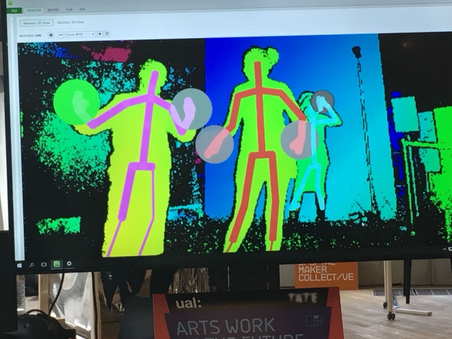 Dancers Experimenting with Kinect Virtual Reality, Kinect, Dancers